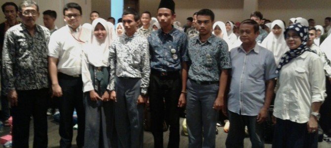 Pelantikan Duta Lingkungan Sekolah di Hotel BATIQA